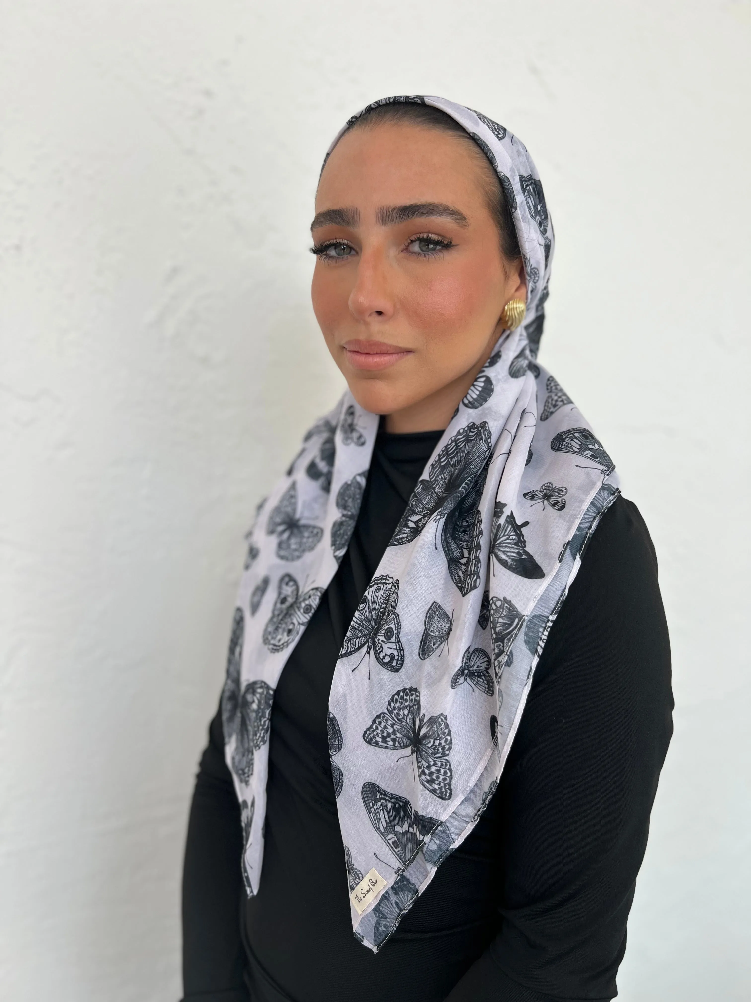 CLASSIC PRETIED Winter Neutral Butterfly Head Scarf (WITH VELVET GRIP)