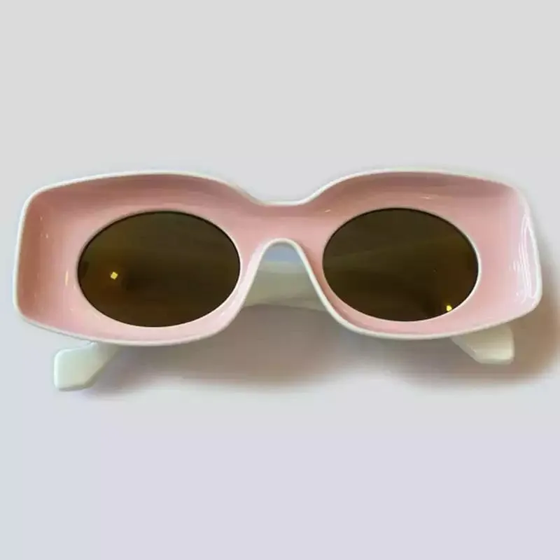 Deep Set Sunnies