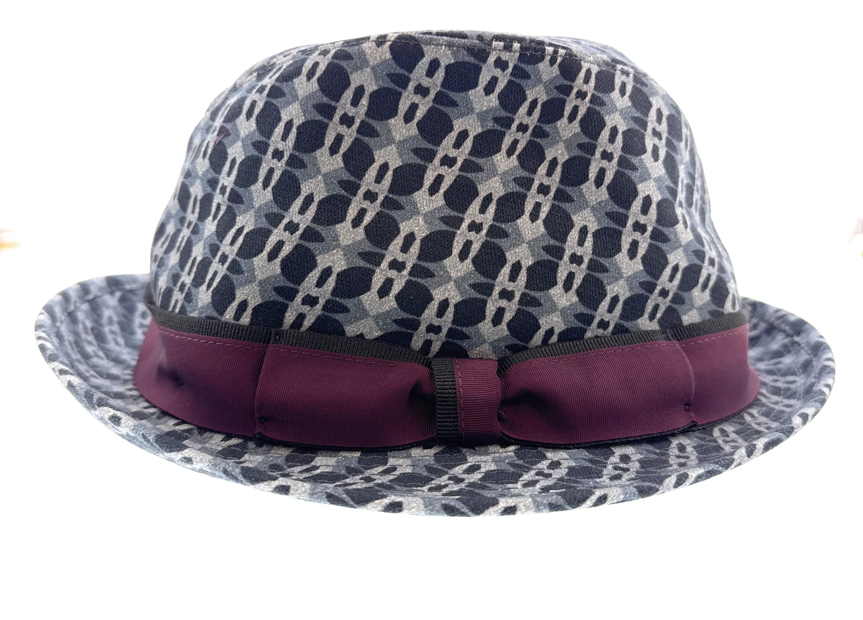 Dolce & Gabbana Silk Blend  Grey Printed Bucket Hat